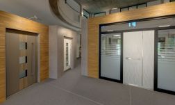 360° Rundgang durch den Showroom der Firma HeKa Türen und Fenster